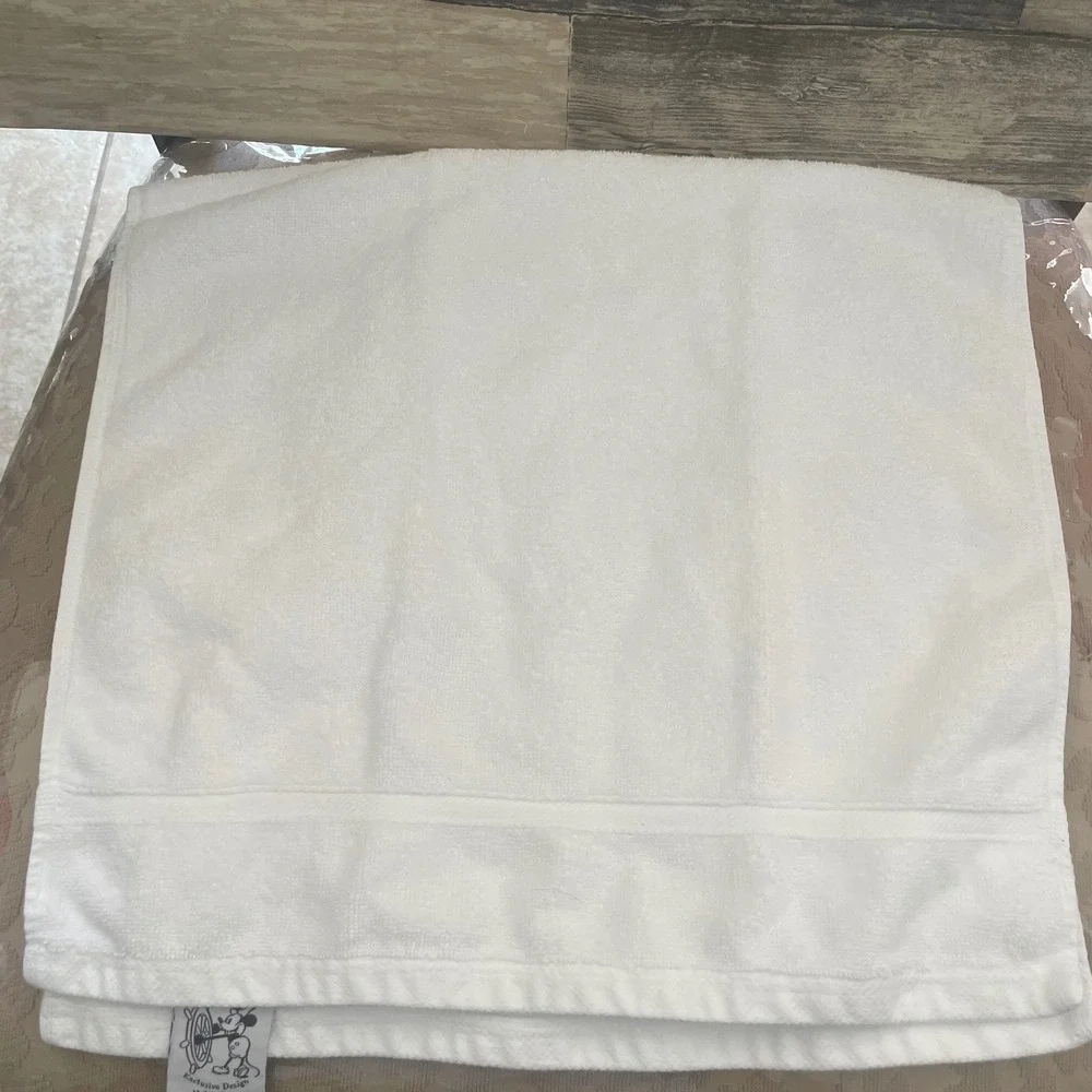 Disney Cruise Line Frette White Cotton Hand Towel Embossed Wave Logo Made Turkey